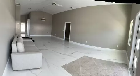 Living - 32 Bonefish Ave, Key Largo, FL 33037 photo 1 of 3