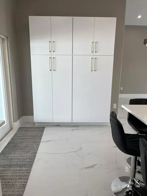 Kitchen - 32 Bonefish Ave, Key Largo, FL 33037 photo 5 of 7