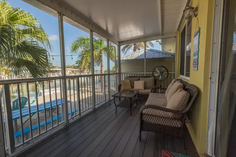 Exterior - 441 3rd St, Key Colony, FL 33051 photo 3 of 7