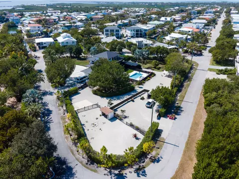 View/Area - 55 Ocean Front Dr, Key Largo, FL 33037 photo 2 of 6