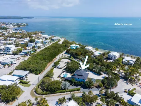 View/Area - 55 Ocean Front Dr, Key Largo, FL 33037 photo 4 of 6