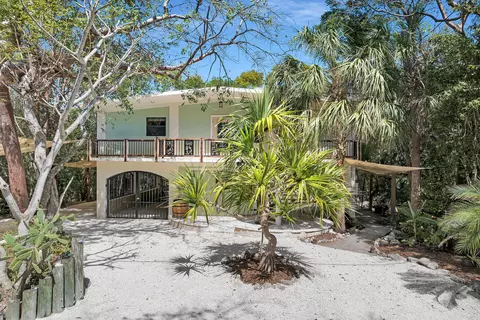 134 Artic Ave, Key Largo, FL 33037