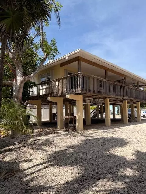 Exterior - 1297 73rd Street Ocean Street Ocean, Marathon, FL 33050 photo 1 of 12