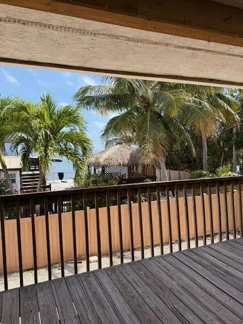 Exterior - 1297 73rd Street Ocean Street Ocean, Marathon, FL 33050 photo 4 of 12