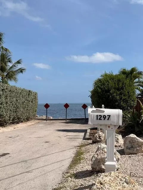View/Area - 1297 73rd Street Ocean Street Ocean, Marathon, FL 33050 photo 4 of 7