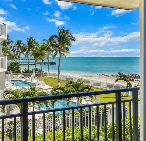 1001 W Ocean Dr #1-201, Key Colony Beach, FL 33051