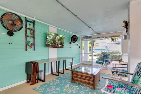 29175 Aster Ln, Big Pine Key, FL 33043