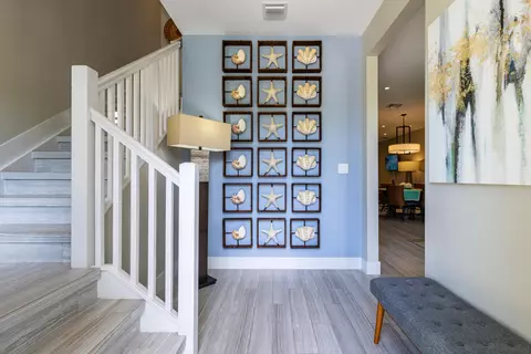 Entry Way - 19 W Playa Largo Blvd, Key Largo, FL 33037 photo 1 of 2