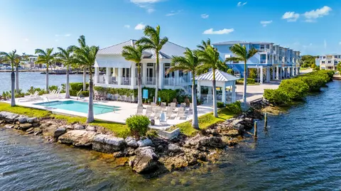 19 W Playa Largo Blvd, Key Largo, FL 33037