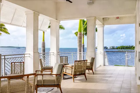 Exterior - 19 W Playa Largo Blvd, Key Largo, FL 33037 photo 4 of 17