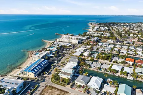 View/Area - 340-350 E Ocean Dr #KEY colony, Key Colony Beach, FL 33051 photo 12 of 19