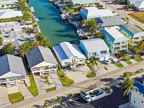 View/Area - 340-350 E Ocean Dr #KEY colony, Key Colony Beach, FL 33051 photo 8 of 19