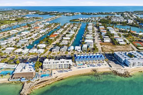View/Area - 340-350 E Ocean Dr #KEY colony, Key Colony Beach, FL 33051 photo 10 of 19