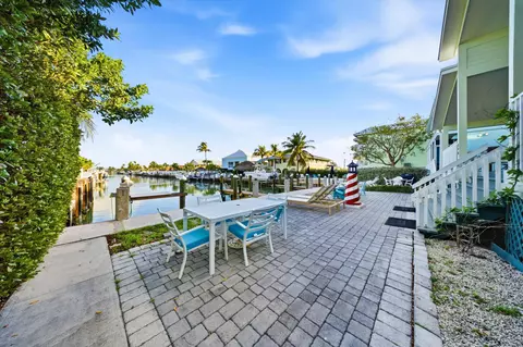 Exterior - 340-350 E Ocean Dr #KEY colony, Key Colony Beach, FL 33051 photo 8 of 14