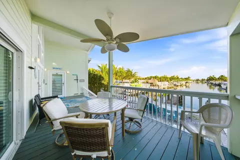 Exterior - 340-350 E Ocean Dr #KEY colony, Key Colony Beach, FL 33051 photo 11 of 14