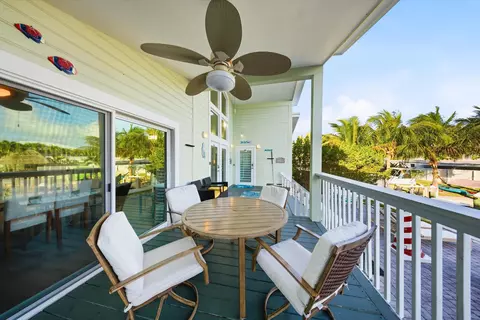 Exterior - 340-350 E Ocean Dr #KEY colony, Key Colony Beach, FL 33051 photo 10 of 14
