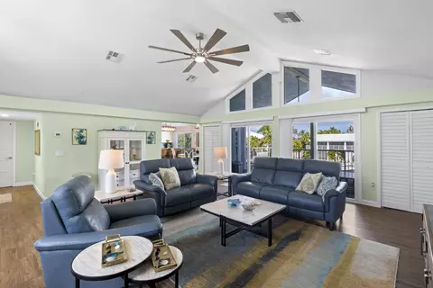 Living - 16823 E Point Dr, Sugarloaf Key, FL 33042 photo 2 of 5