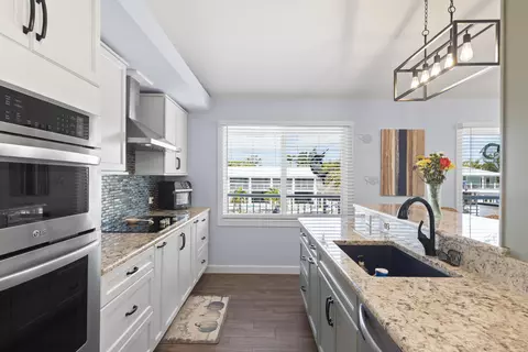 Kitchen - 16823 E Point Dr, Sugarloaf Key, FL 33042 photo 2 of 8