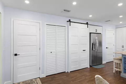 Other - 16823 E Point Dr, Sugarloaf Key, FL 33042 photo 1 of 8