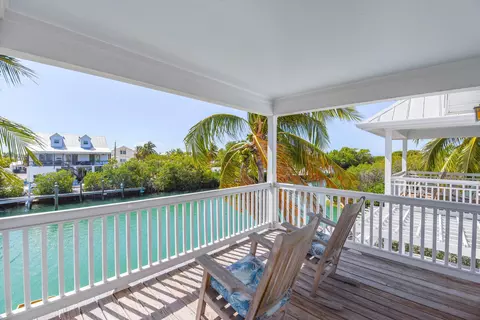12399 Overseas Hwy #5, Marathon, FL 33050