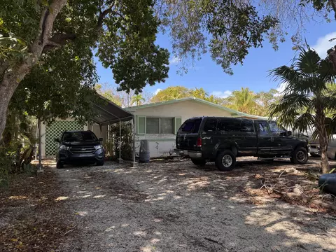 110 E Ridge Rd, Islamorada, FL 33036