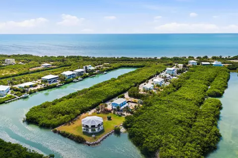 View/Area - 116 Avenue K, Marathon, FL 33050 photo 8 of 11