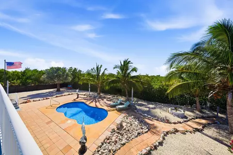 Exterior - 116 Avenue K, Marathon, FL 33050 photo 13 of 22