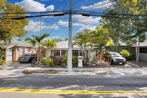 1119 Simonton St #A2 & C1, Key West, FL 33040