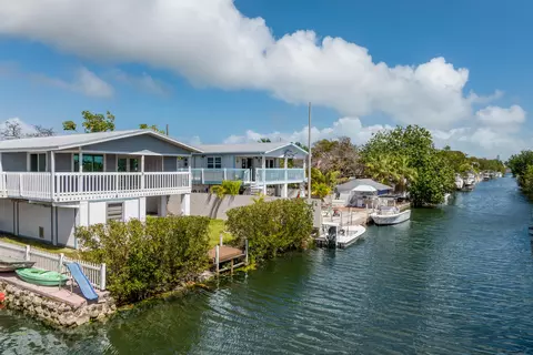 29048 Iris Dr, Big Pine Key, FL 33043