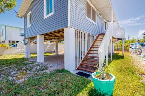 Exterior - 29048 Iris Dr, Big Pine Key, FL 33043 photo 13 of 13