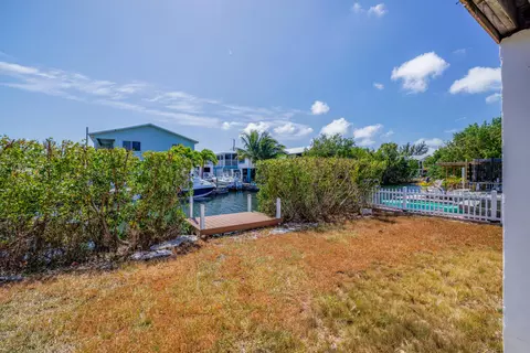 Exterior - 29048 Iris Dr, Big Pine Key, FL 33043 photo 10 of 13