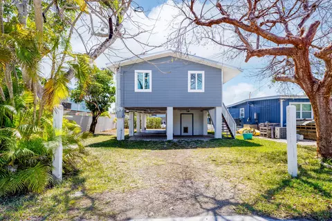 Exterior - 29048 Iris Dr, Big Pine Key, FL 33043 photo 1 of 13