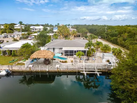 11295 3rd Avenue Gulf, Marathon, FL 33050