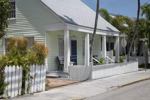 Exterior - 709 Olivia St, Key West, FL 33040 photo 2 of 9
