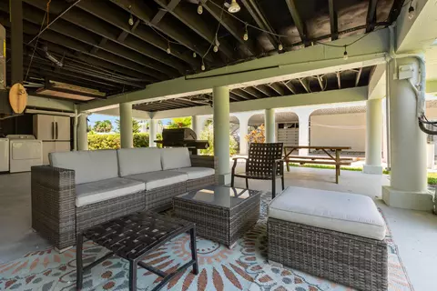 Exterior - 280290 3rd St, Key Colony, FL 33051 photo 7 of 7