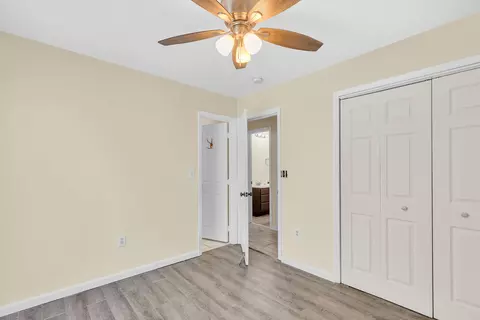 Bedroom - 477 W 105th Street Ocean, Marathon, FL 33050 photo 7 of 11