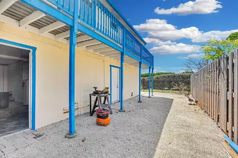 Exterior - 477 W 105th Street Ocean, Marathon, FL 33050 photo 4 of 7