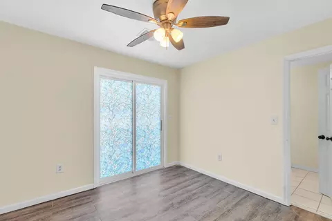Bedroom - 477 W 105th Street Ocean, Marathon, FL 33050 photo 8 of 11