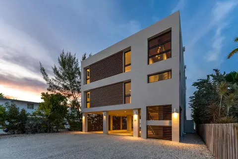 Exterior - 21 Stillwright Way, Key Largo, FL 33037 photo 3 of 17
