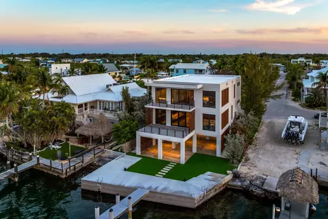 View/Area - 21 Stillwright Way, Key Largo, FL 33037 photo 8 of 20