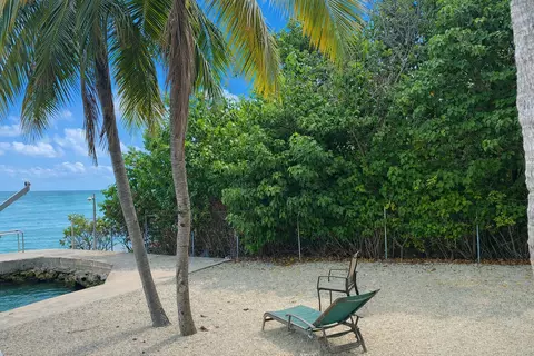 12400 Overseas Hwy Apt Villa #VILLA 3, Marathon, FL 33050 photo 35