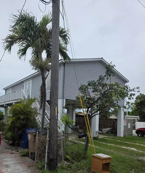 D1 10th Avenue, Stock Island, FL 33040