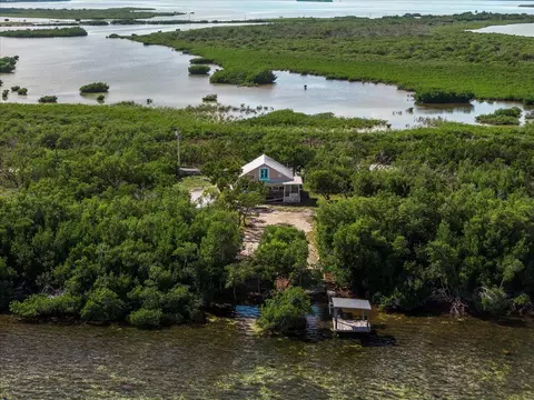 3167 Stewart Rd, Summerland Key, FL 33042