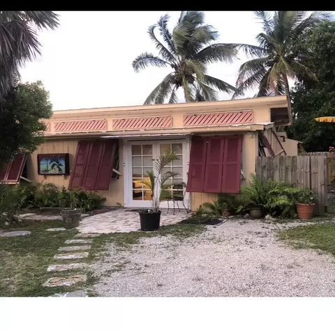 28178 Julia Ave, Little Torch Key, FL 33042