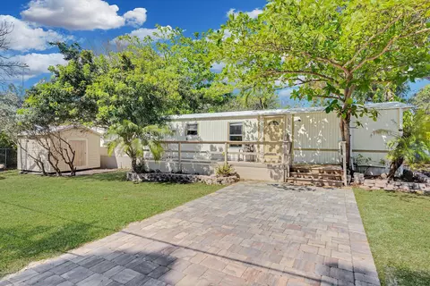 802 Largo Rd, Key Largo, FL 33037