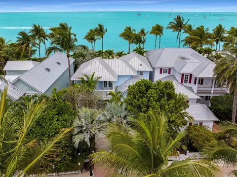 View/Area - 5 Sunset Key Dr, Key West, FL 33040 photo 2 of 4