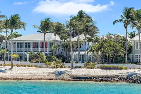 Exterior - 5 Sunset Key Dr, Key West, FL 33040 photo 3 of 13
