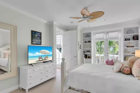 Bedroom - 5 Sunset Key Dr, Key West, FL 33040 photo 5 of 9