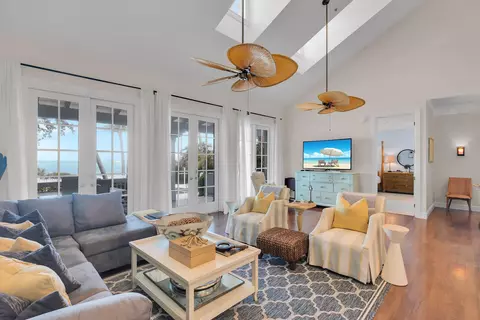 Living - 5 Sunset Key Dr, Key West, FL 33040 photo 2 of 4