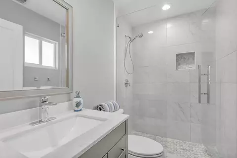 105 2nd Ln, Key Largo, FL 33037 photo 30